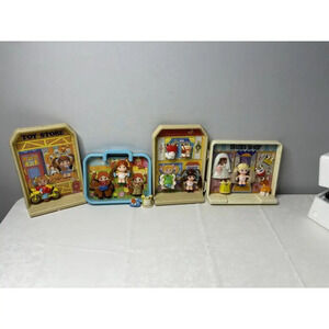 1978 Vintage Knickerbocker Dolly Pops PopTown Dolls Outfits